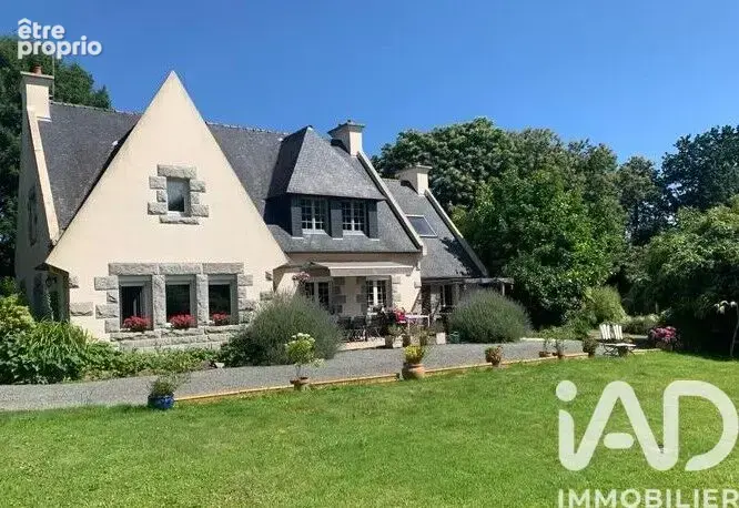 Photo 1 - Maison à PLOUEGAT-GUERAND
