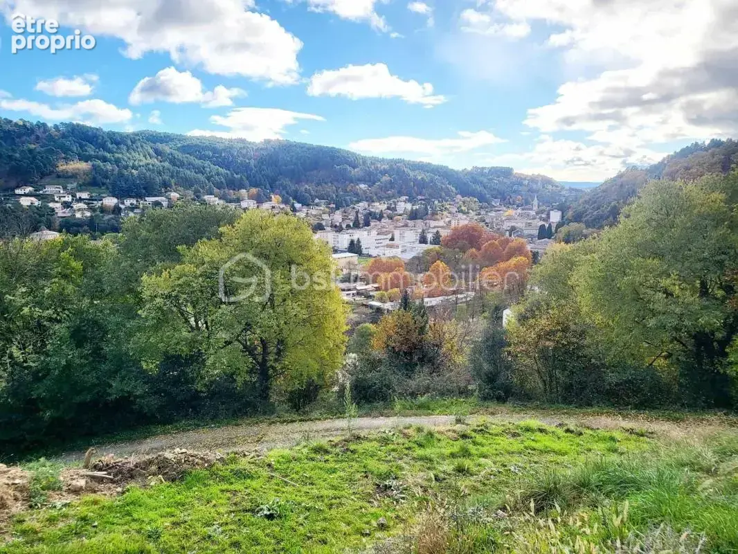 Terrain constructible – environ 1400 m² – vals-les-bains - photo 3