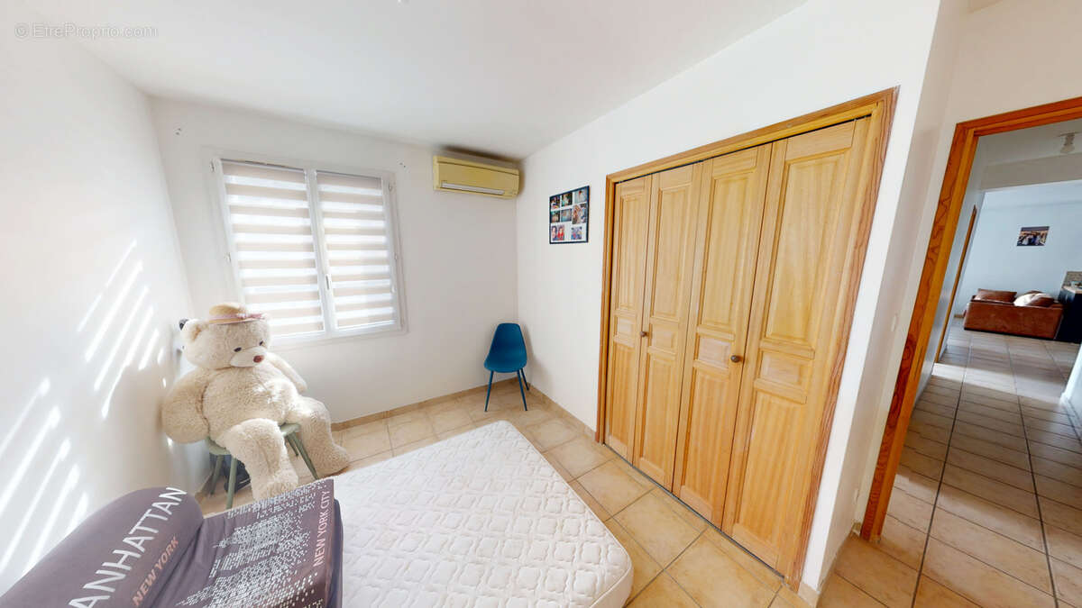 Appartement à LA PENNE-SUR-HUVEAUNE