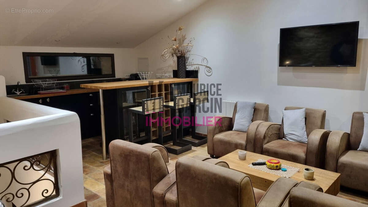 Maison à CHATEAUNEUF-DU-PAPE