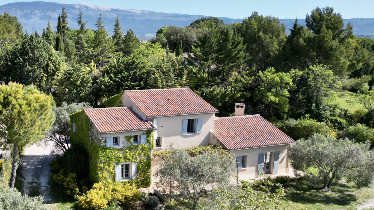 Maison à MORMOIRON