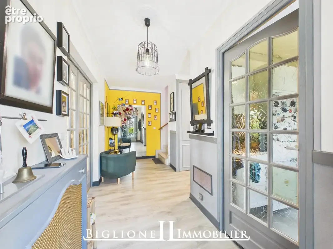 Maison 6 pièces 143 m² à vendre à Coubron (93470) - photo 2