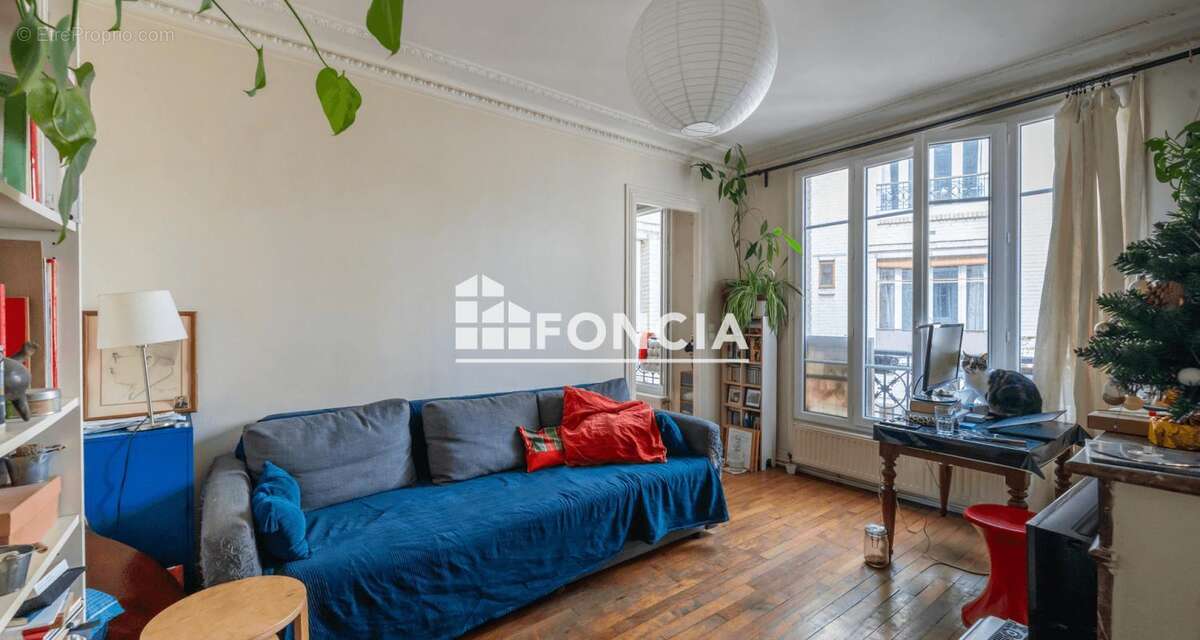Appartement à PARIS-18E