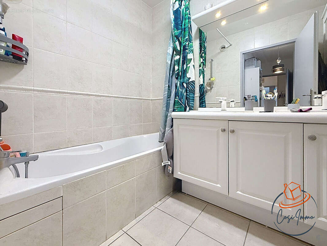 Appartement à PREVESSIN-MOENS