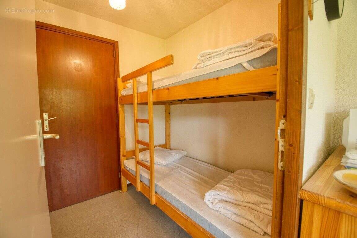 Appartement à MORILLON