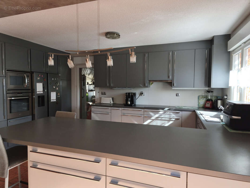 Maison à SAINT-LAURENT-DE-LA-SALANQUE