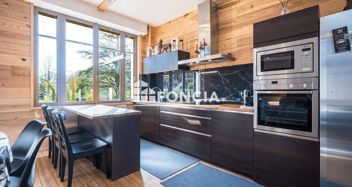 Maison à SAINT-NICOLAS-LA-CHAPELLE