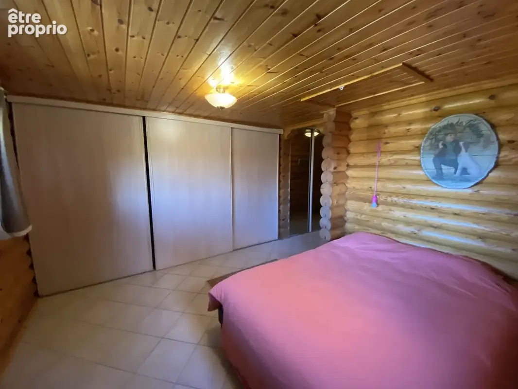 FONT-ROMEU - Vente magnifique chalet en rondins aux belles prestations - photo 21