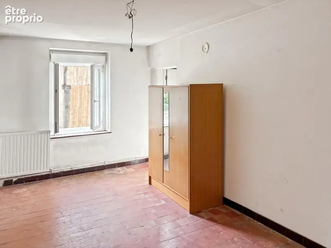 A SAISIR - Bien à fort potentiel - Spécial Rénovation ! - photo 14