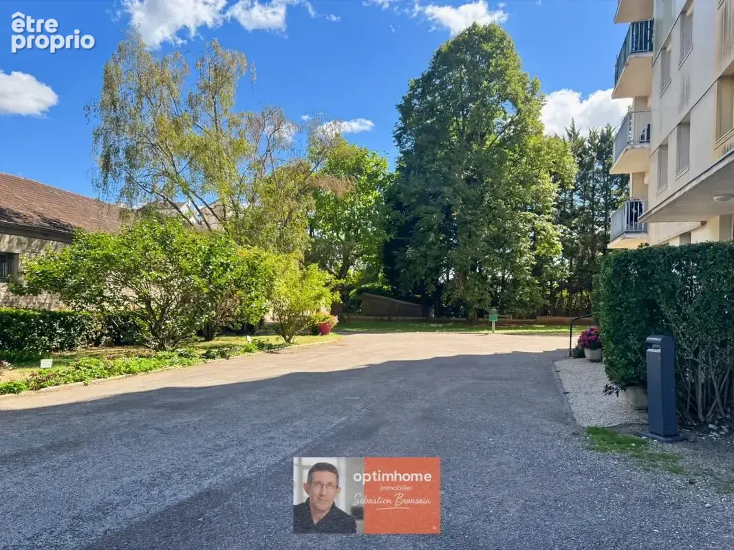 Dole – appartement lumineux 69 m² –  7e étage (ascenseur)– vue panoramique - photo 11