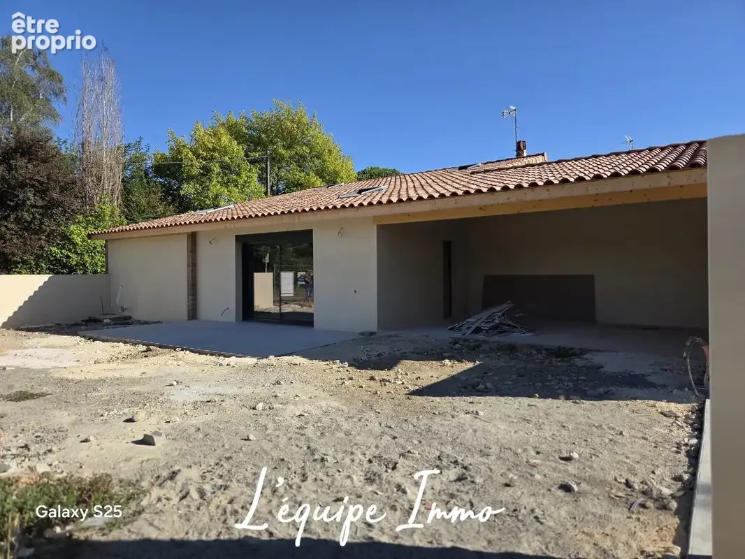 Maison T5 avec jardin sur terrain clôturé - photo 3