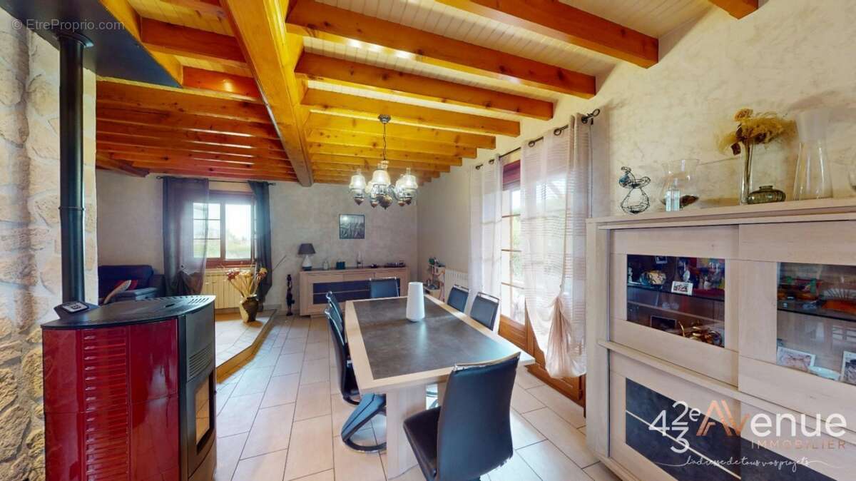 Maison à SAINT-MAURICE-DE-LIGNON