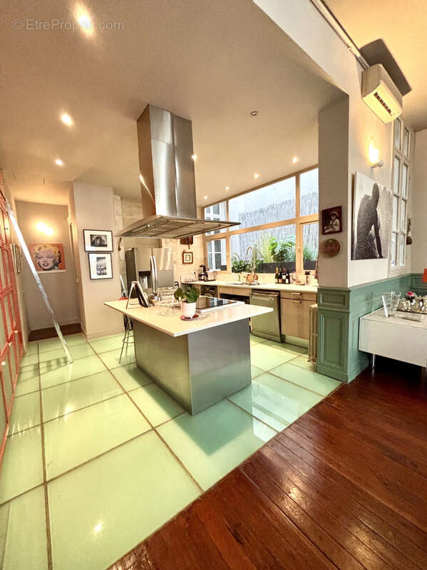 Appartement à BORDEAUX