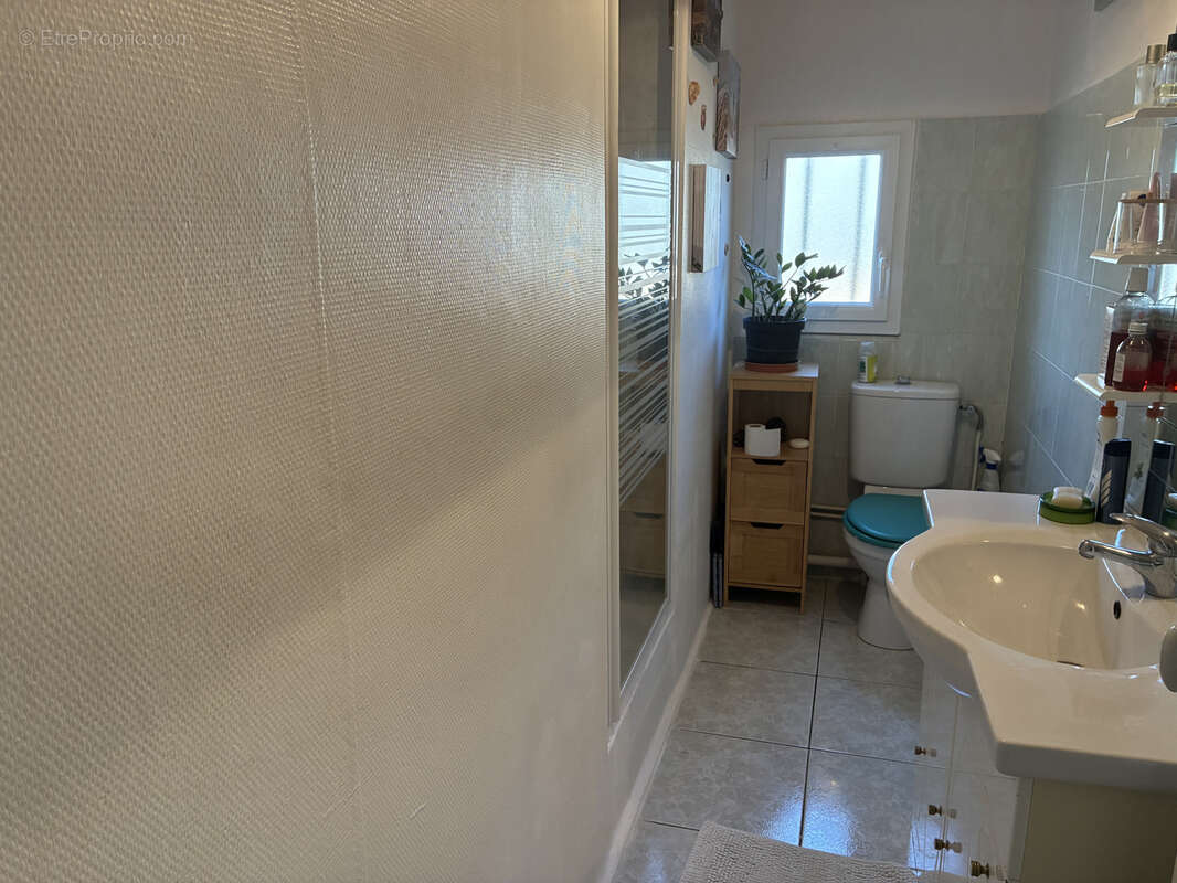 Maison à FLAUJAGUES