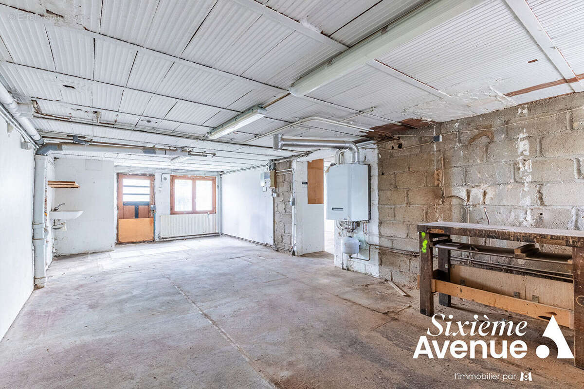 Maison à CHILLY-MAZARIN