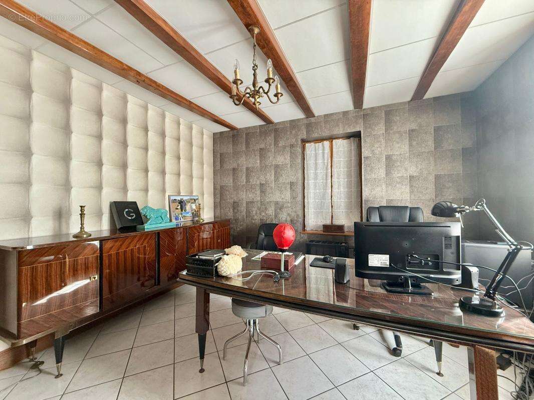 Maison à LONGECOURT-EN-PLAINE