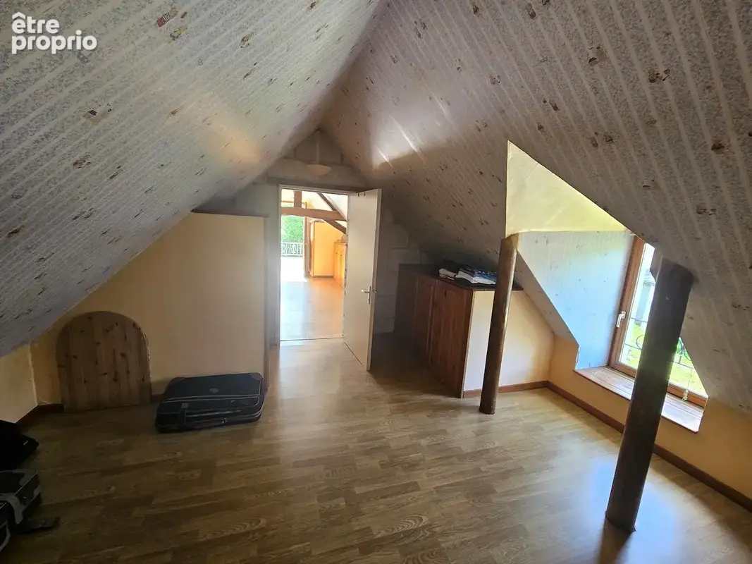 Maison en pierre de tuffeau renovee avec dependances - photo 9