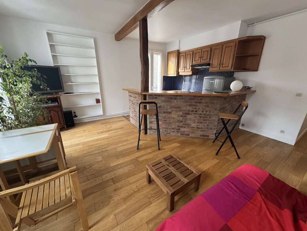Appartement à PARIS-19E