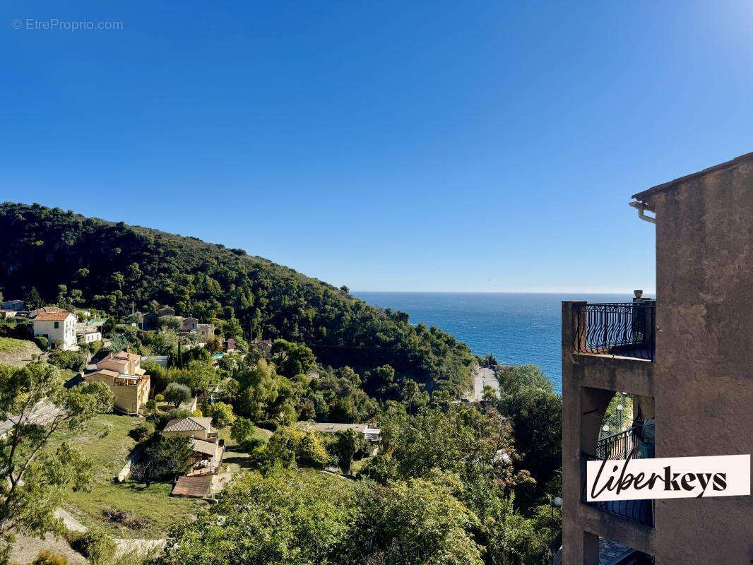 Appartement à EZE