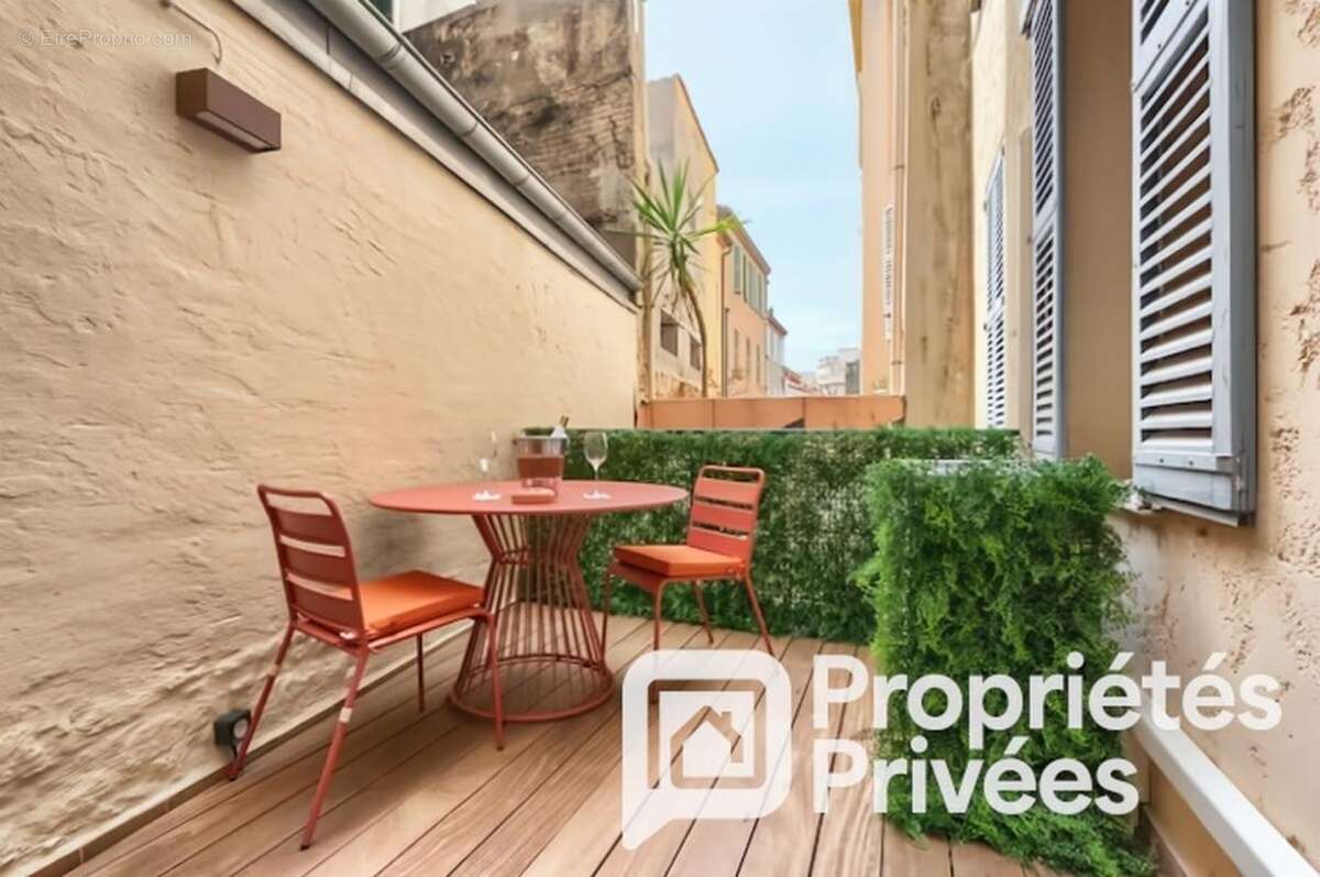 Appartement à CANNES