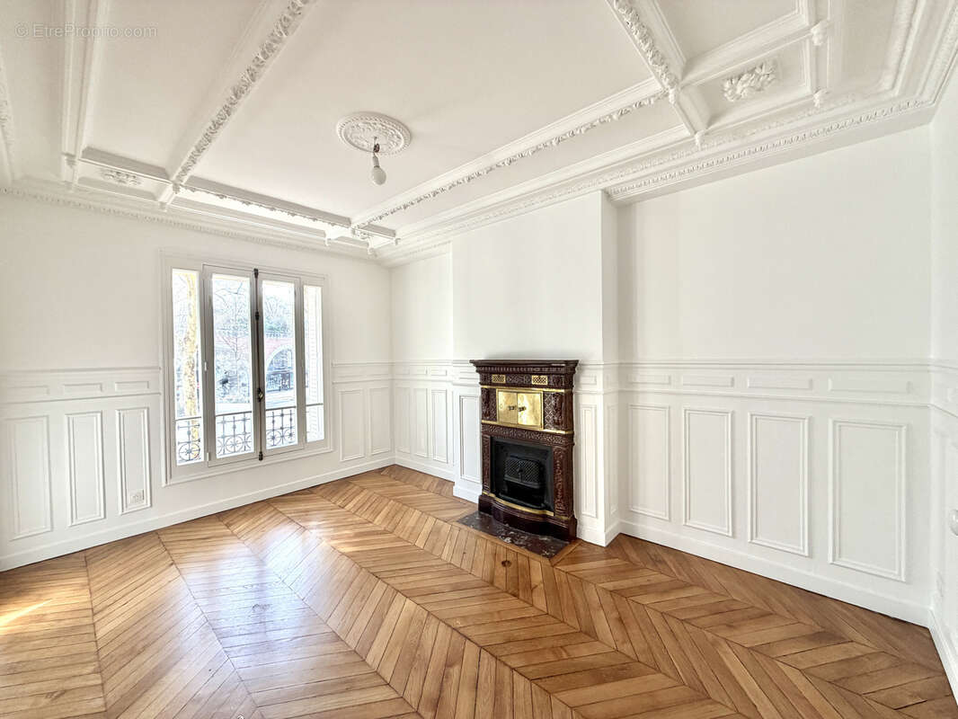 Appartement à PARIS-12E