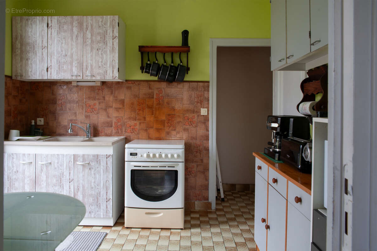 Maison à RESSONS-LE-LONG