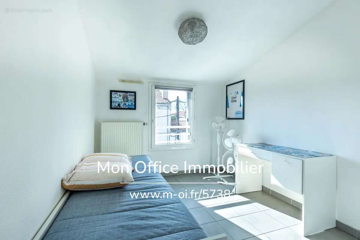 Appartement à MARSEILLE-15E