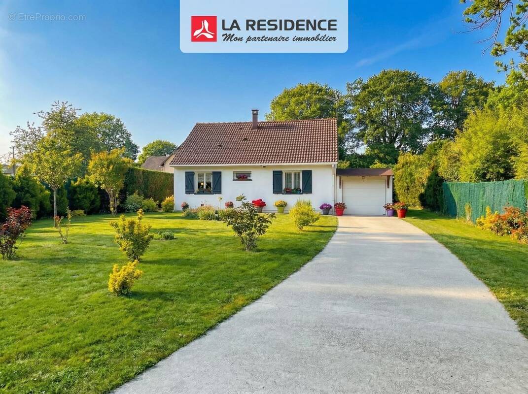 Maison à SOREL-MOUSSEL