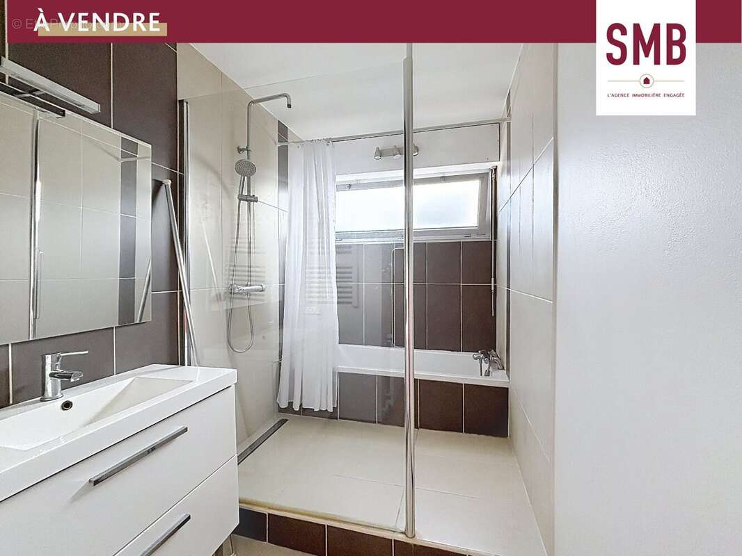 Appartement à BILLERE