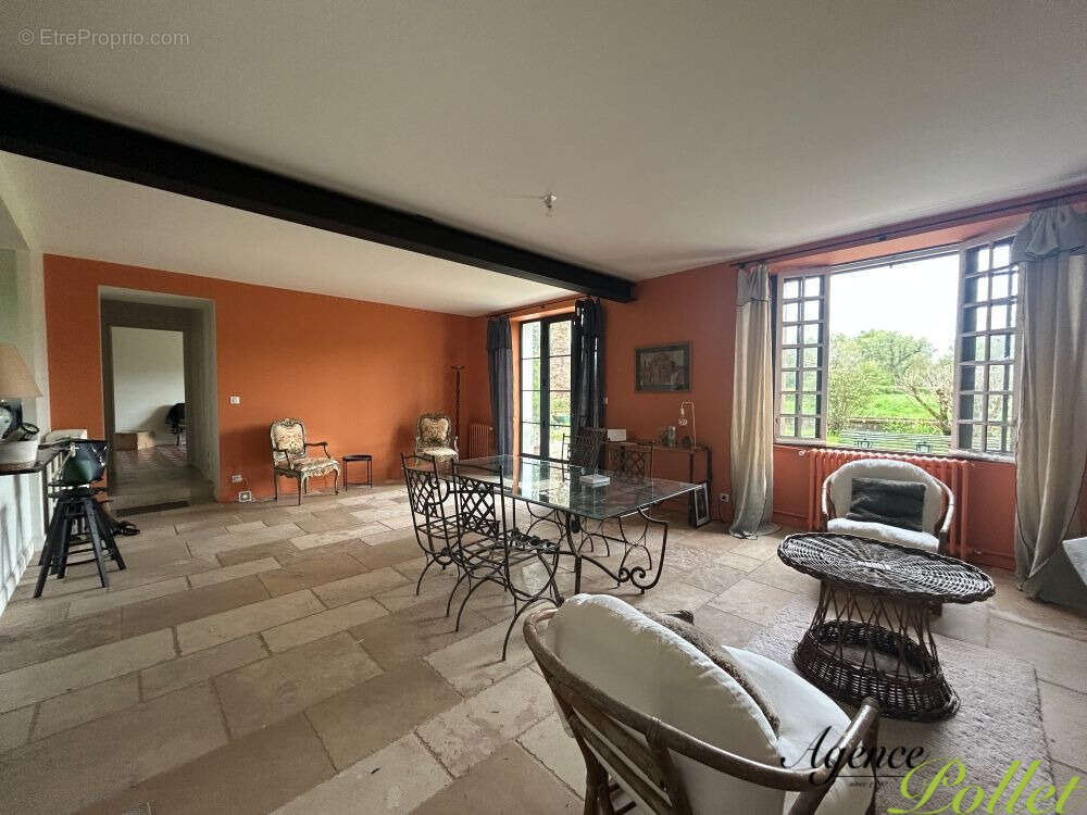 Maison à HENRICHEMONT