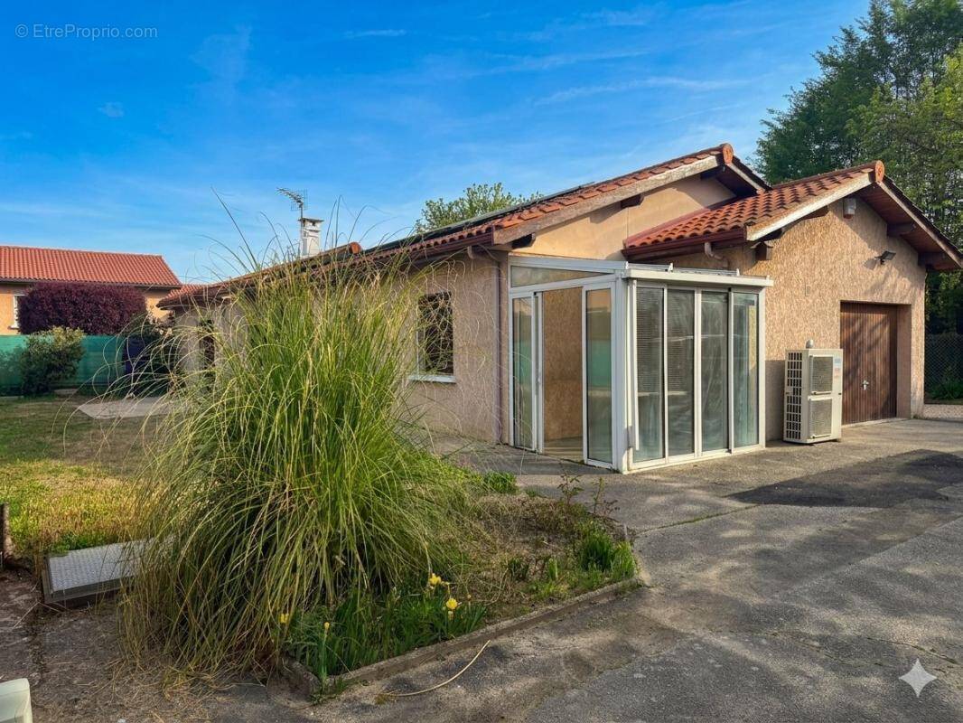 Maison à RILLIEUX-LA-PAPE