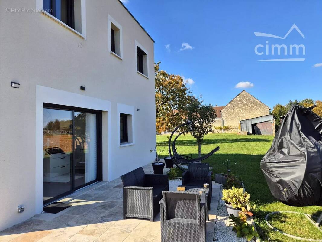 Maison à SAINT-DENIS-SUR-LOIRE