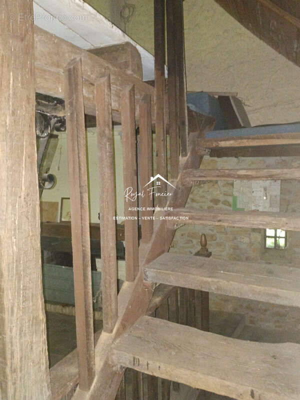 Maison à DANGE-SAINT-ROMAIN