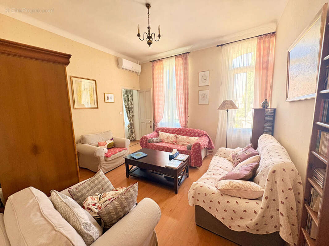Maison à ORANGE