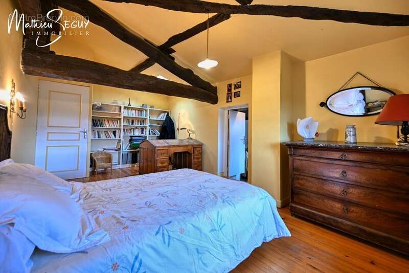 Maison à SAINT-MARTIN-EN-HAUT