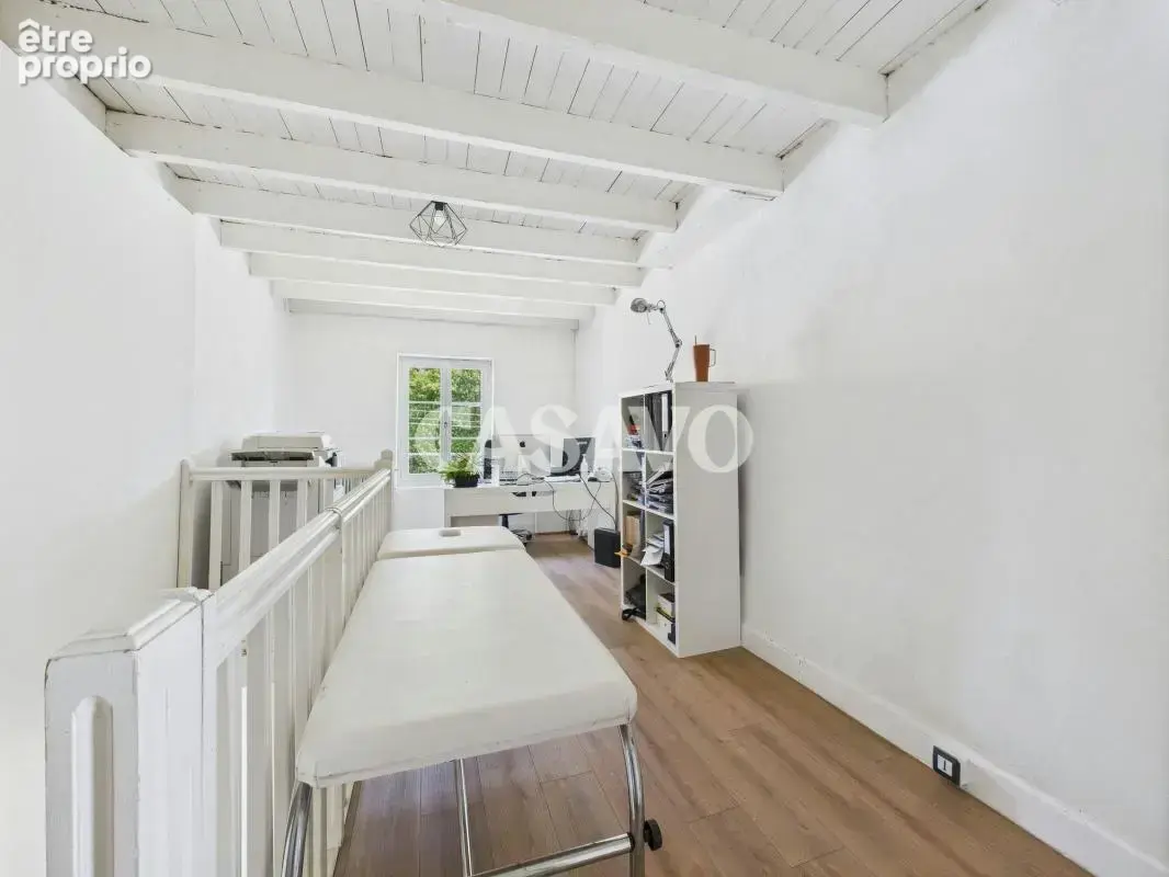 Vente Maison 7 pièces de 246m² - 38440 Artas - photo 4