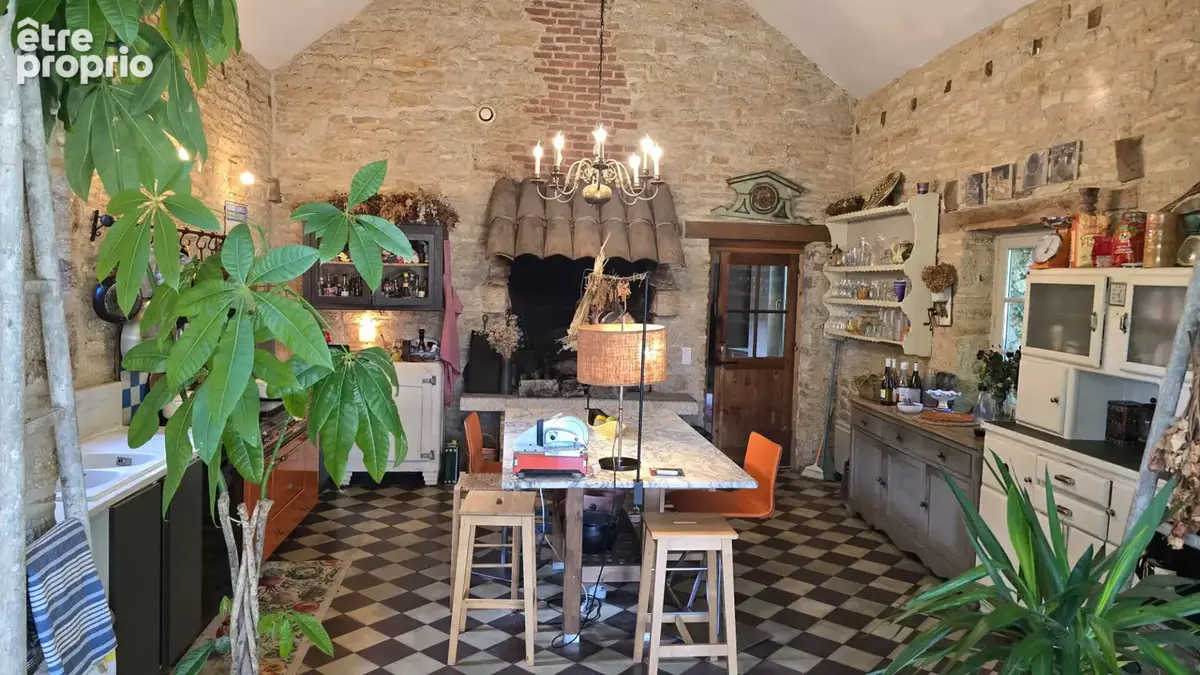 EVRAN : Une Demeure "chic et poétique" au fil du canal, aux accents de maison de famille avec vie de plain pied possible ! - photo 8