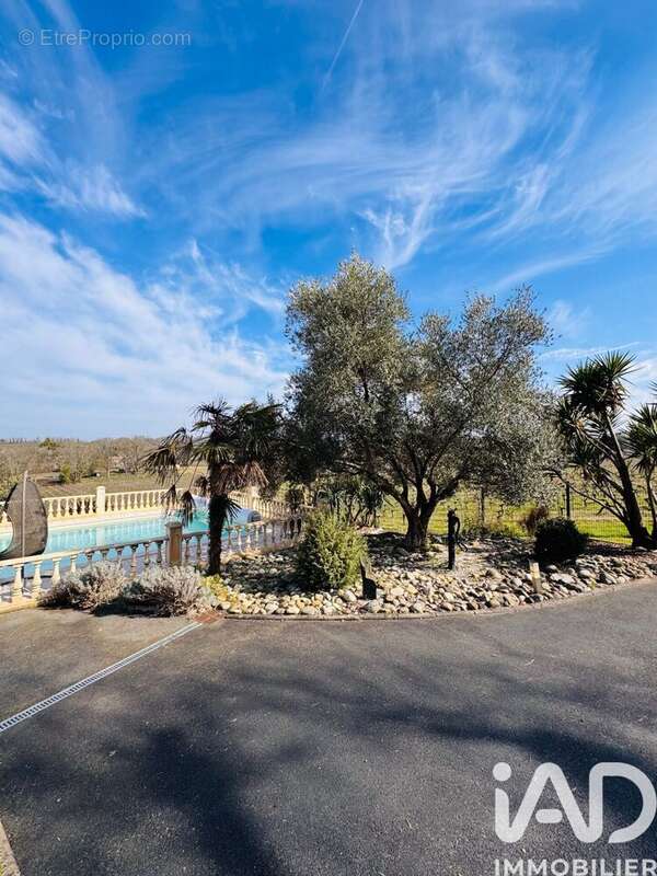 Photo 4 - Maison à VILLEGOUGE