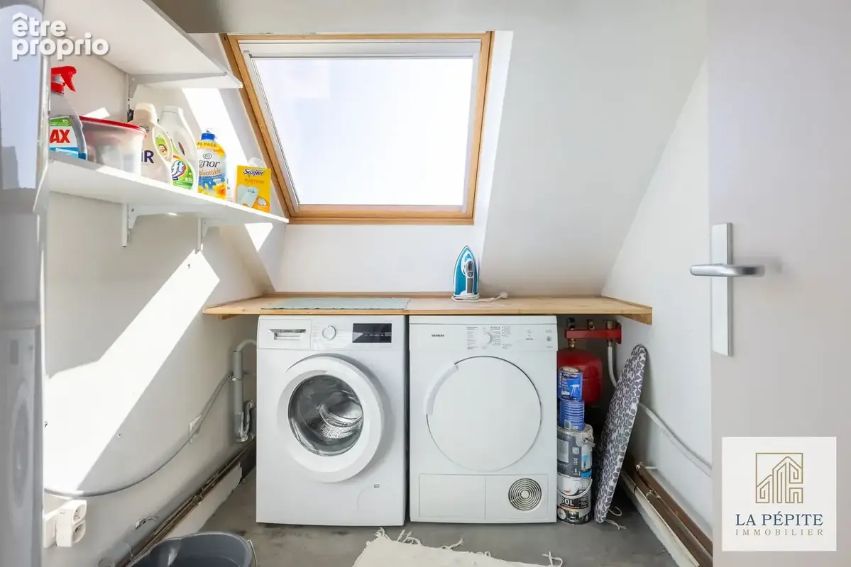 Appartement de caractère avec vue port, belle hauteur sous plafond et 3 chambres - photo 17