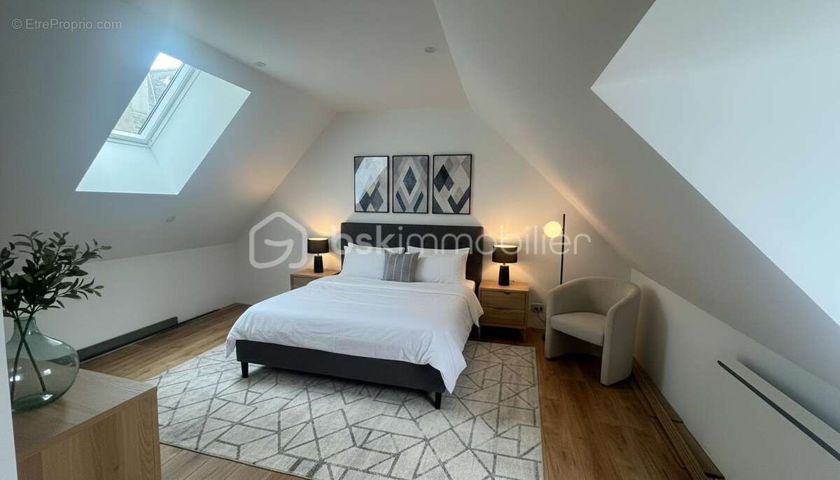 Appartement à JUGON-LES-LACS