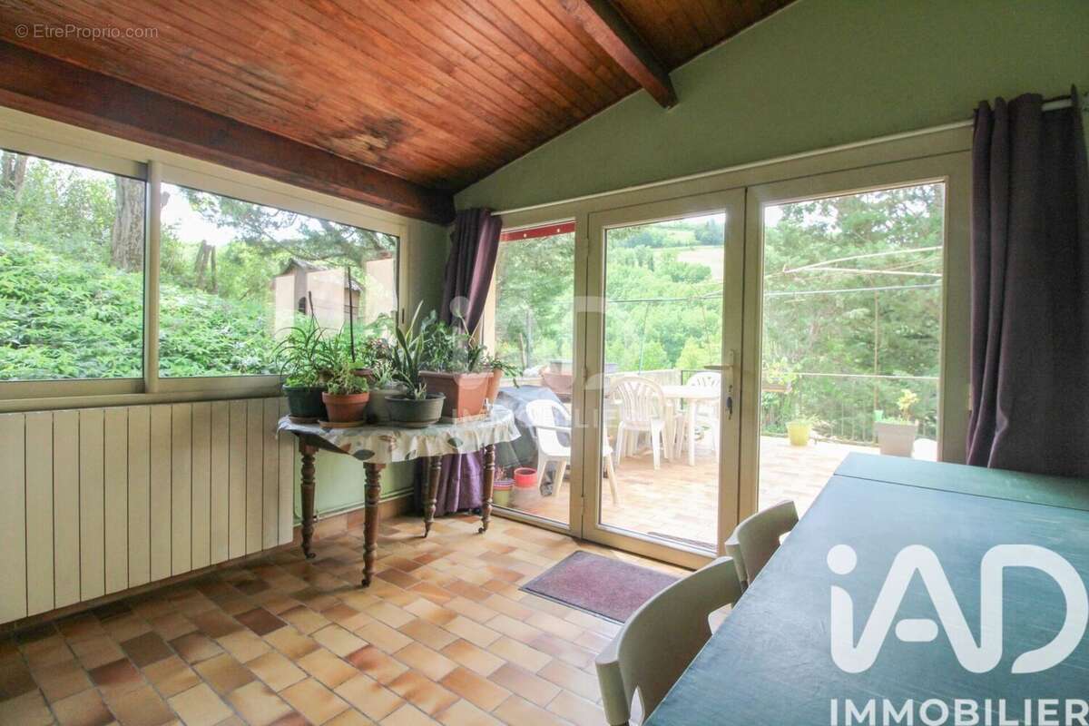 Photo 3 - Maison à SAINT-JUERY