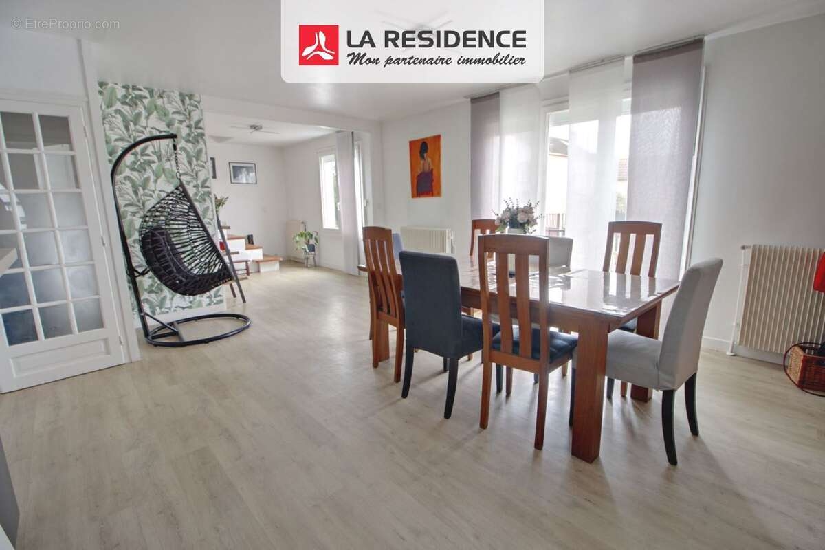 Maison à CONFLANS-SAINTE-HONORINE