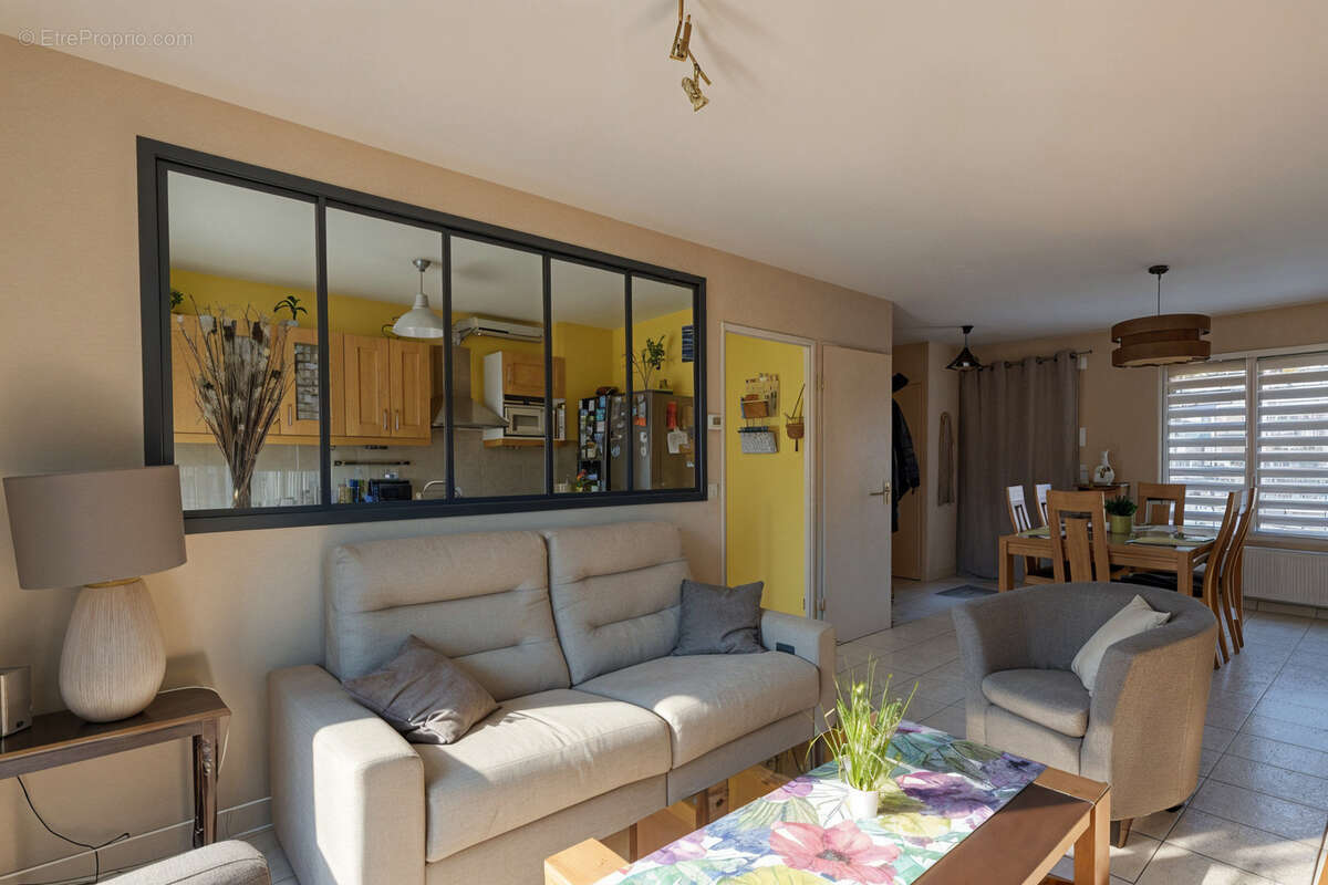 Appartement à LYON-8E