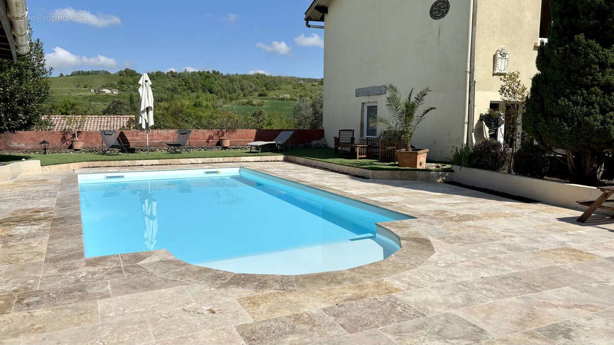 Maison à SAINT-BONNET-DE-VALCLERIEUX