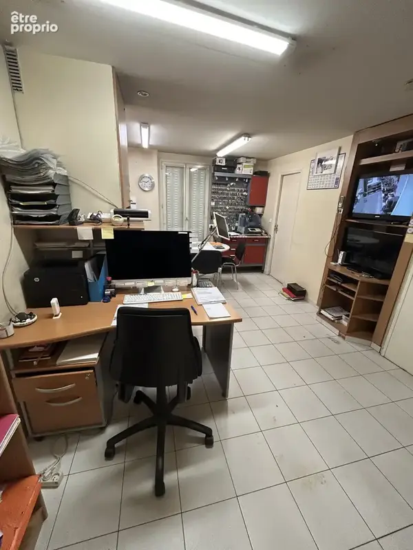 Appartement de 29 m2 à vendre   fort potentiel d’aménagement - photo 2