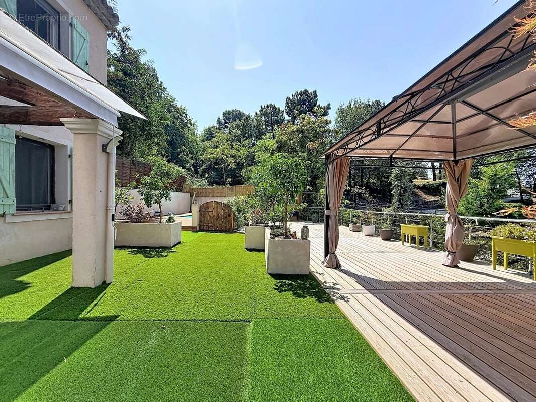 Magnifique maison à Gilette - photo 4
