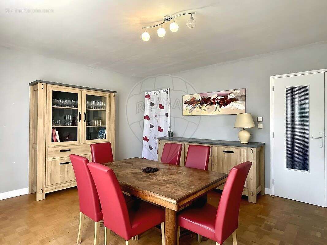Maison à YZEURE