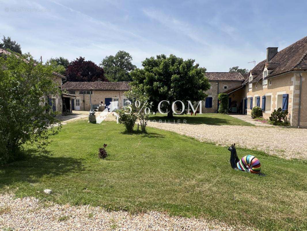 Maison à CHAUVIGNY