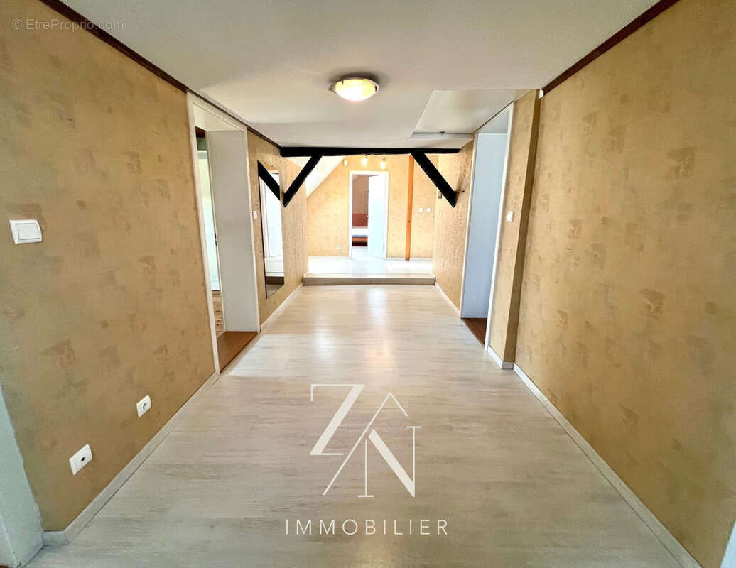 Maison 6 pièces de 144 m2 - photo 10