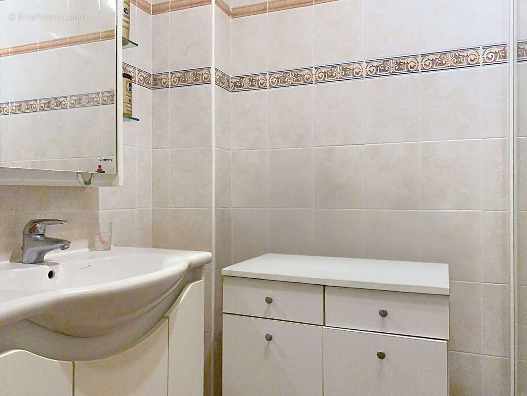 Appartement à MARSEILLE-13E